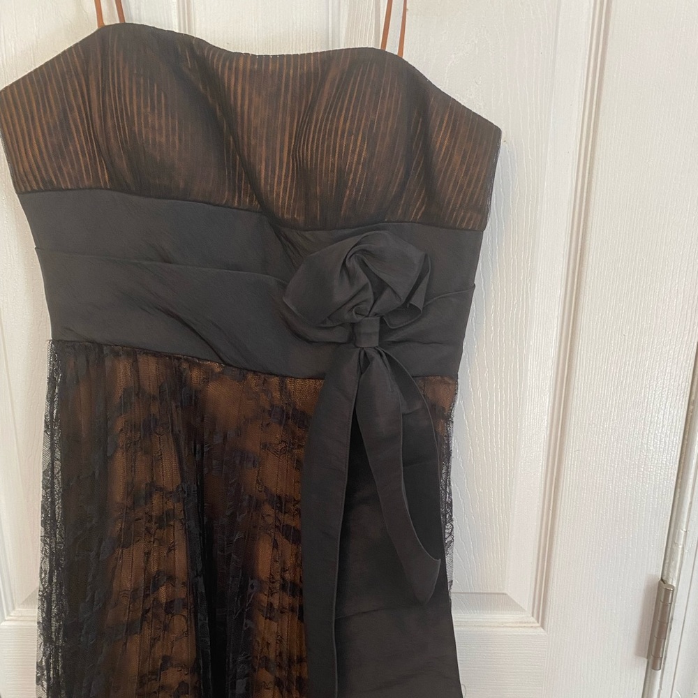 Faviana Couture size 8 formal dress. Only worn once!
